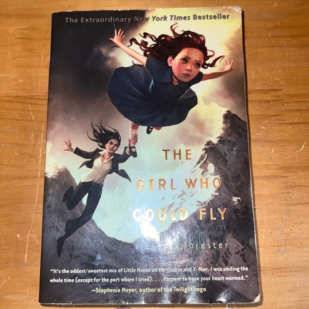 Description is posted in the photos <3